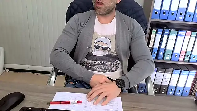 Evasionee online show from March 19, 9:45 am