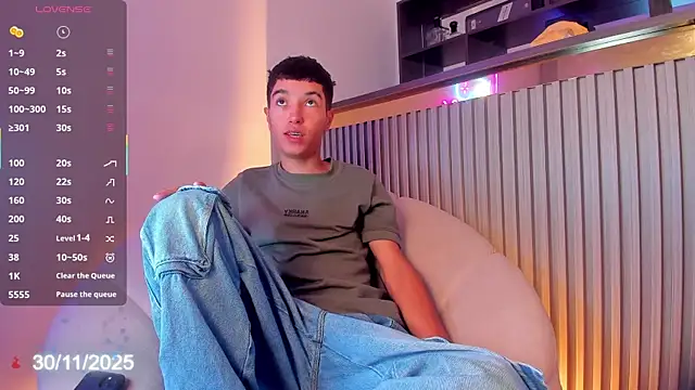 Dallen Grant online show from December 1, 12:08 pm