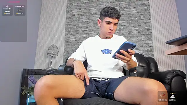 zack joness18 online show from January 14, 3:55 am