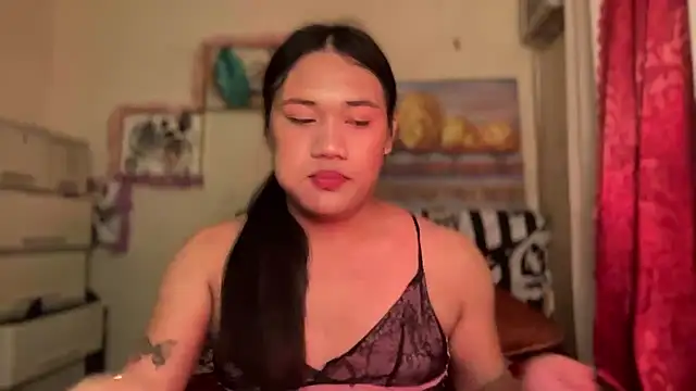 untouchable mia online show from December 3, 12:33 pm