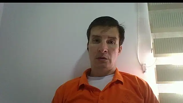 carliesexyman online show from October 31, 2:31 pm