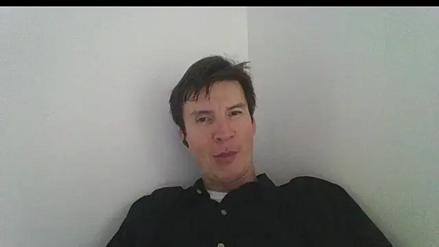 carliesexyman online show from November 13, 6:34 pm