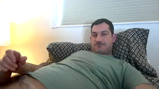 ckraiders84 online show from December 4, 8:49 pm