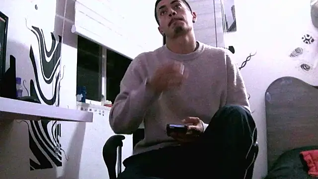 kai storm420 online show from November 6, 6:16 am