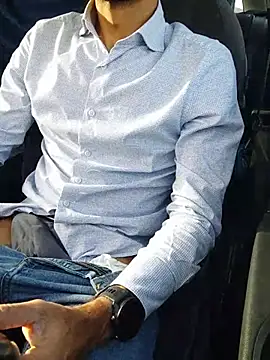 panco pillo online show from November 28, 1:46 pm