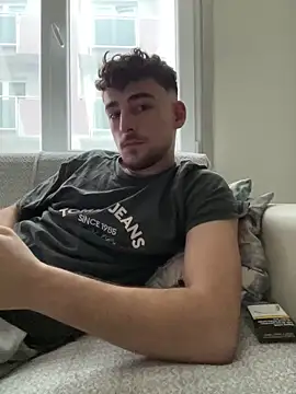 yasinesra757  online show from February 17, 8:24 am