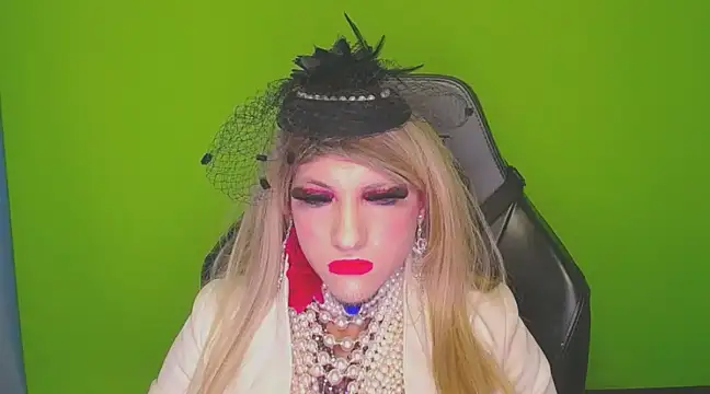 VanesaCrossic online show from March 9, 5:11 am