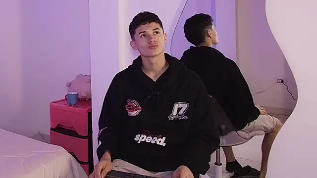 Eiden Blake online show from November 30, 11:40 pm