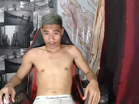 mrsexyteens online show from February 12, 4:40 am