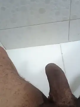 Arrombador20 online show from May 27, 2:41 am