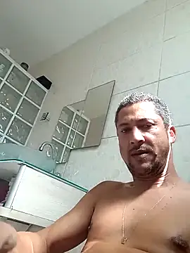 Arrombador20 online show from April 7, 3:01 pm