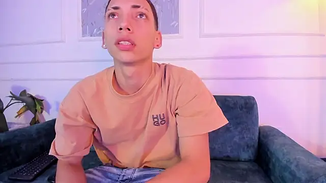 Ryan Rickz online show from November 8, 8:23 pm