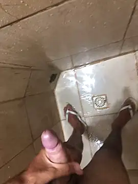 Luan1267 online show from December 5, 7:43 pm