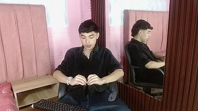 mateocandy303av online show from December 23, 8:34 am