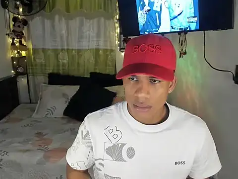 JUANBIGCOCK21CM online show from June 19, 7:08 pm