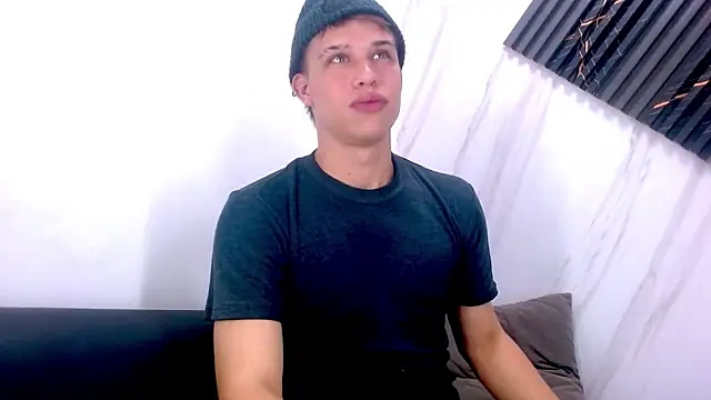 Liam York  online show from February 24, 5:14 pm