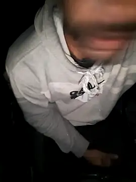 willgol1999 online show from November 10, 6:07 am