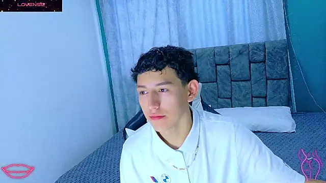 FelipeGonzalezz online show from January 12, 12:31 pm