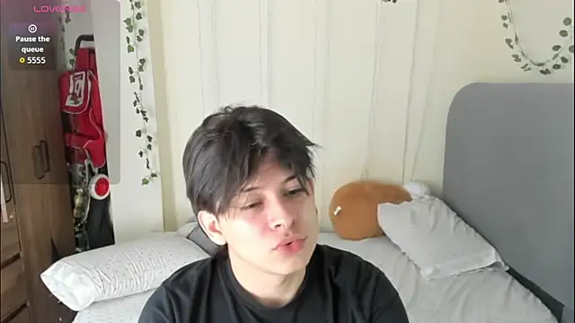 Felix kitty online show from January 17, 8:44 pm