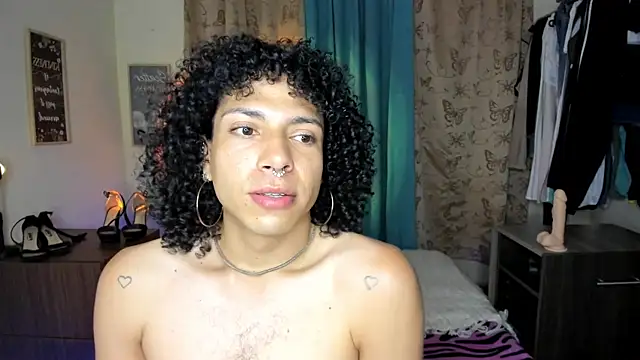 Angel White25 online show from April 11, 11:30 pm