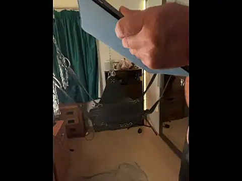 LeatherSdaddy online show from November 18, 3:05 pm