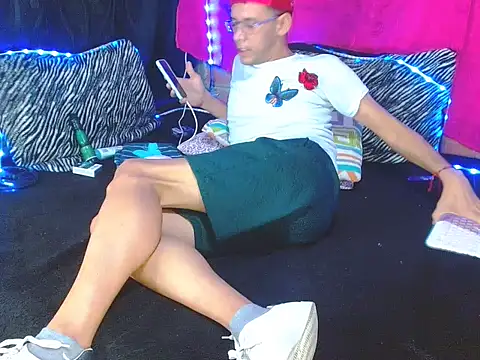 FANTASYBOYS11 online show from December 14, 12:17 am