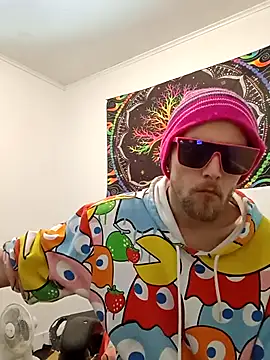 Arlo King online show from November 15, 8:16 am