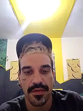 xxxbananaboy online show from April 16, 3:06 am