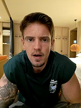 Mystery Mark online show from March 30, 3:24 pm