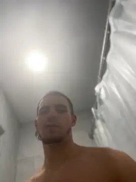 daddyshomeee  online show from April 7, 11:27 pm