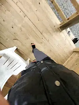 bnnzin online show from March 12, 6:48 pm