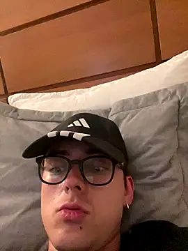 Boyfriend-Hot online show from December 17, 2:08 am