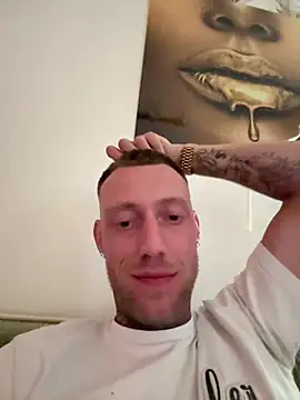 helloo1991 online show from July 4, 5:43 am