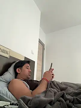 Jhonneeey online show from November 21, 1:10 pm