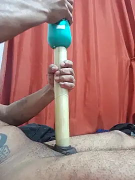 Claudioxavier2 online show from May 22, 11:37 am