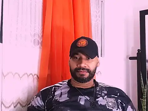 musclehetero online show from June 4, 4:57 pm
