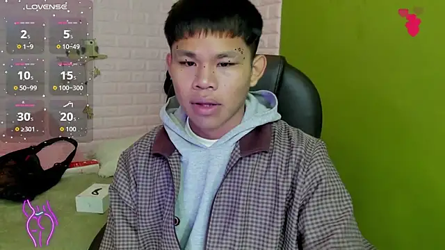 tommy cherry  online show from November 23, 4:18 pm