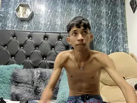 cruzitojpx18 online show from December 1, 8:17 am