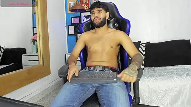 Jesuss77  online show from November 27, 2:21 pm