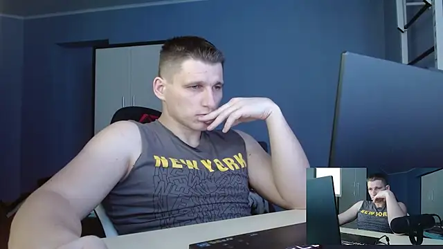 Poliglotjoe1 online show from February 20, 6:26 am