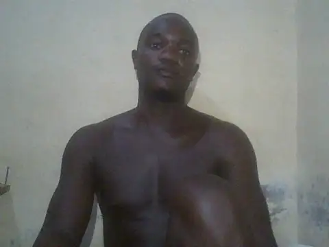 Snapshot of UsTwo_ chatting on November 25, 7:38 pm UsTwo online show from November 25, 7:38 pm