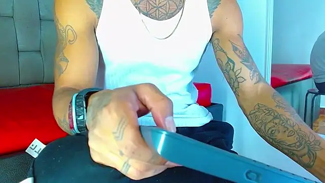 Hot Latino x online show from March 20, 12:31 pm