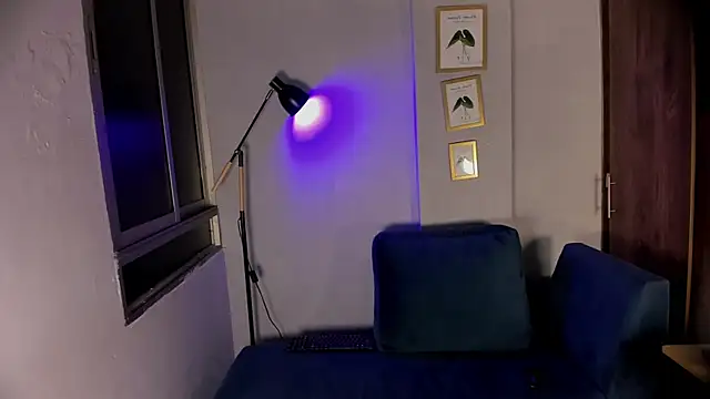 lowielblack online show from December 20, 3:02 am