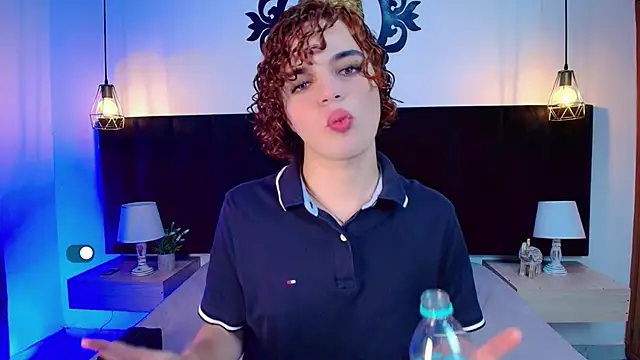 Skyee angel online show from April 6, 7:36 pm