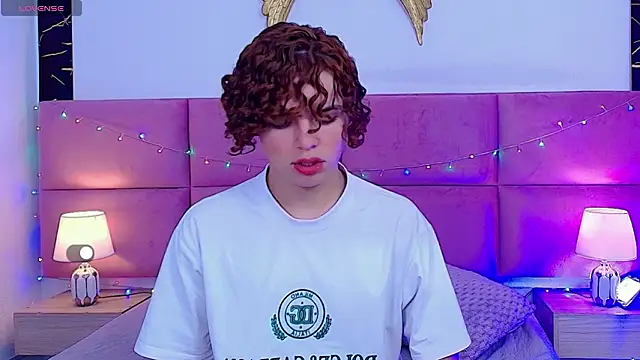 Skyee angel online show from February 5, 7:54 pm