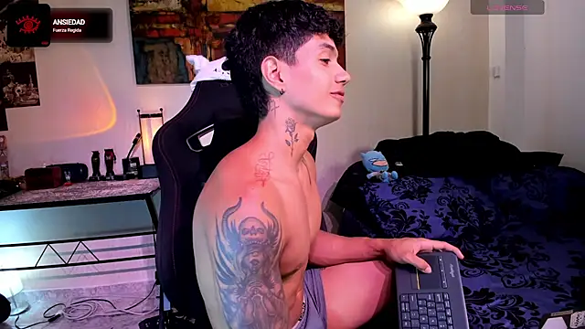 aress damon online show from February 25, 7:15 pm