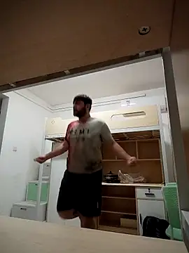 Koma001 online show from November 27, 8:40 am