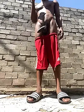 hungpapicito online show from November 28, 9:00 am