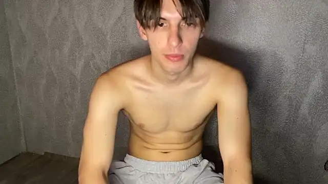 joshnovaq online show from June 20, 2:22 pm