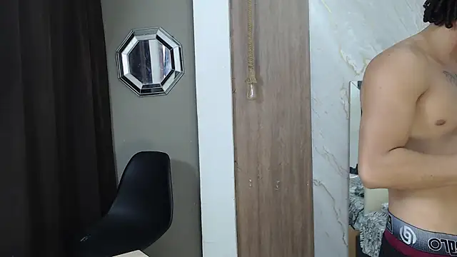 kim curlyy online show from February 22, 1:23 pm